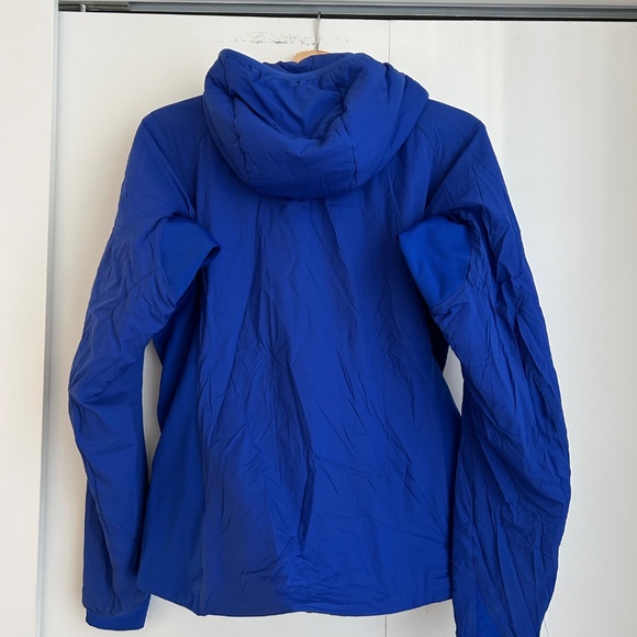 Arc'teryx Women's Blue Puffer Jacket - Picture 2 of 3